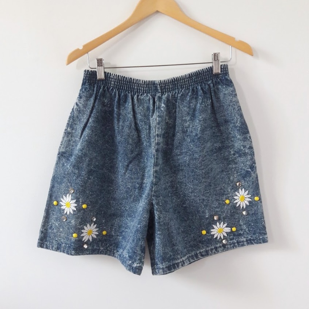 Vintage Denim Shorts with Daisy Motif